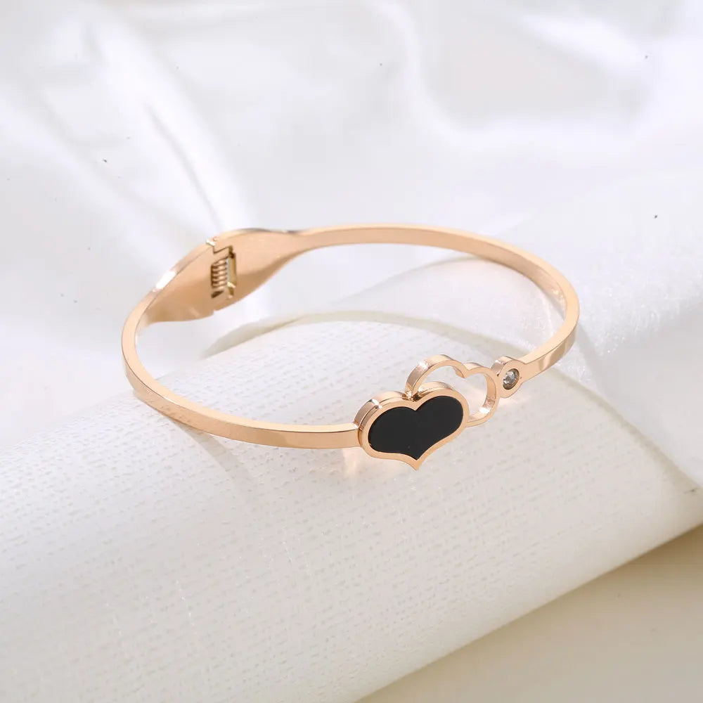 Heart Bracelet For Women 316L Stainless Steel Fashion Jewelry Accessory Cuffs Bracelets Lovers