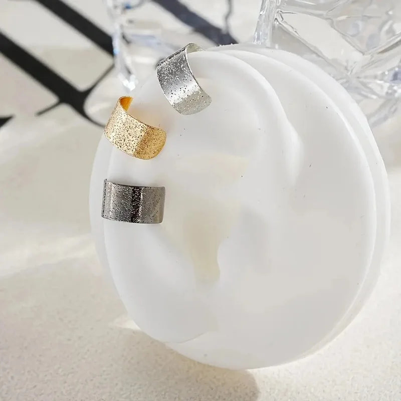 5/15 Pcs Set Of Hollow Leaf Design Clip On Earrings,