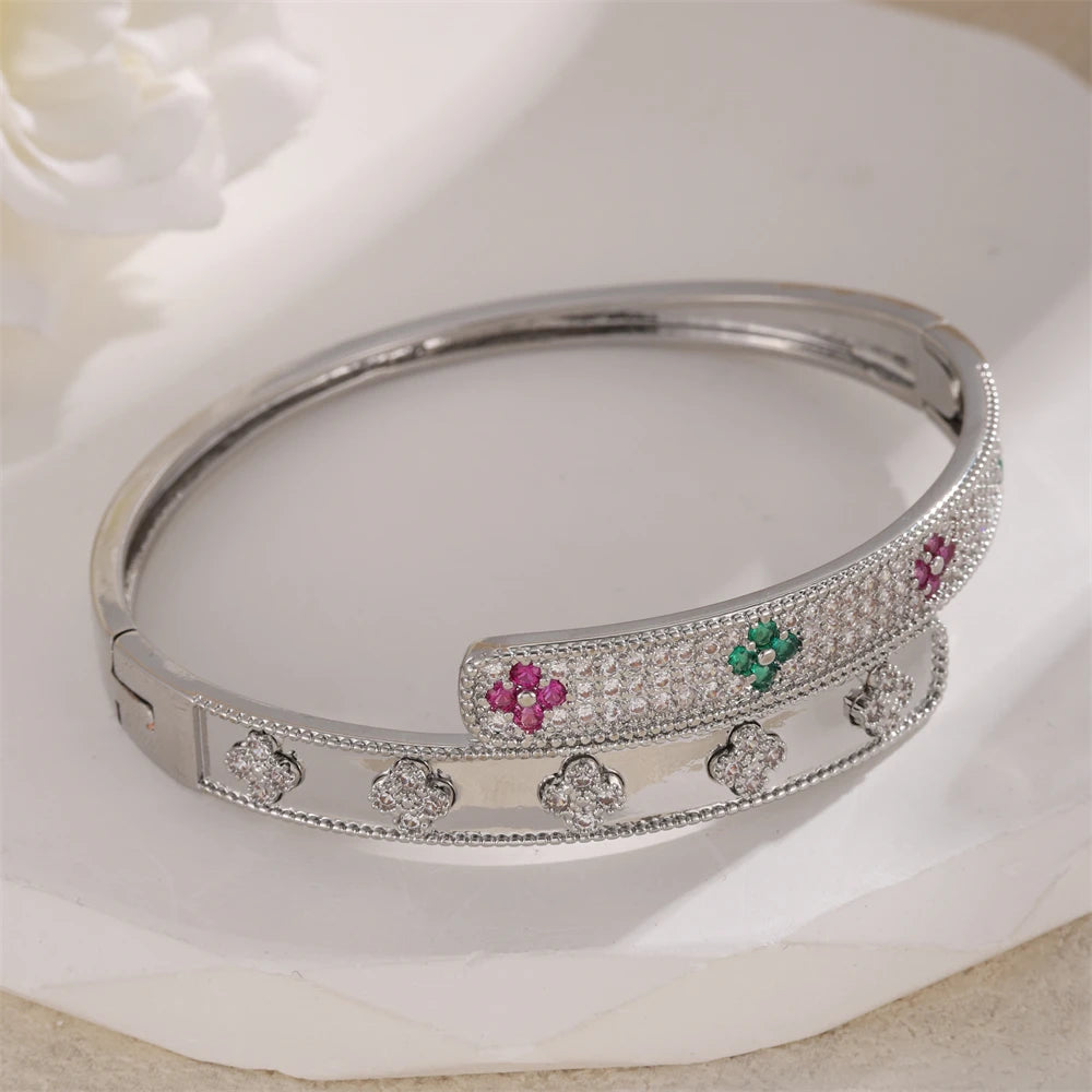 Exquisite Lucky Clover Open Bracelet For Women High Quality Luminous Zircon 18K-Gold-Plated Non Fading Bracelet Jewelry NEW