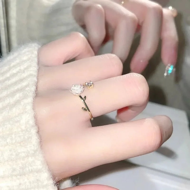 Luxury Zircon Flower Opening Rings for Women