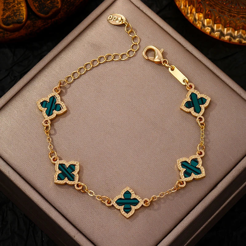 Luxury Vintage Rhinestone Four Leaf Clover Bracelet