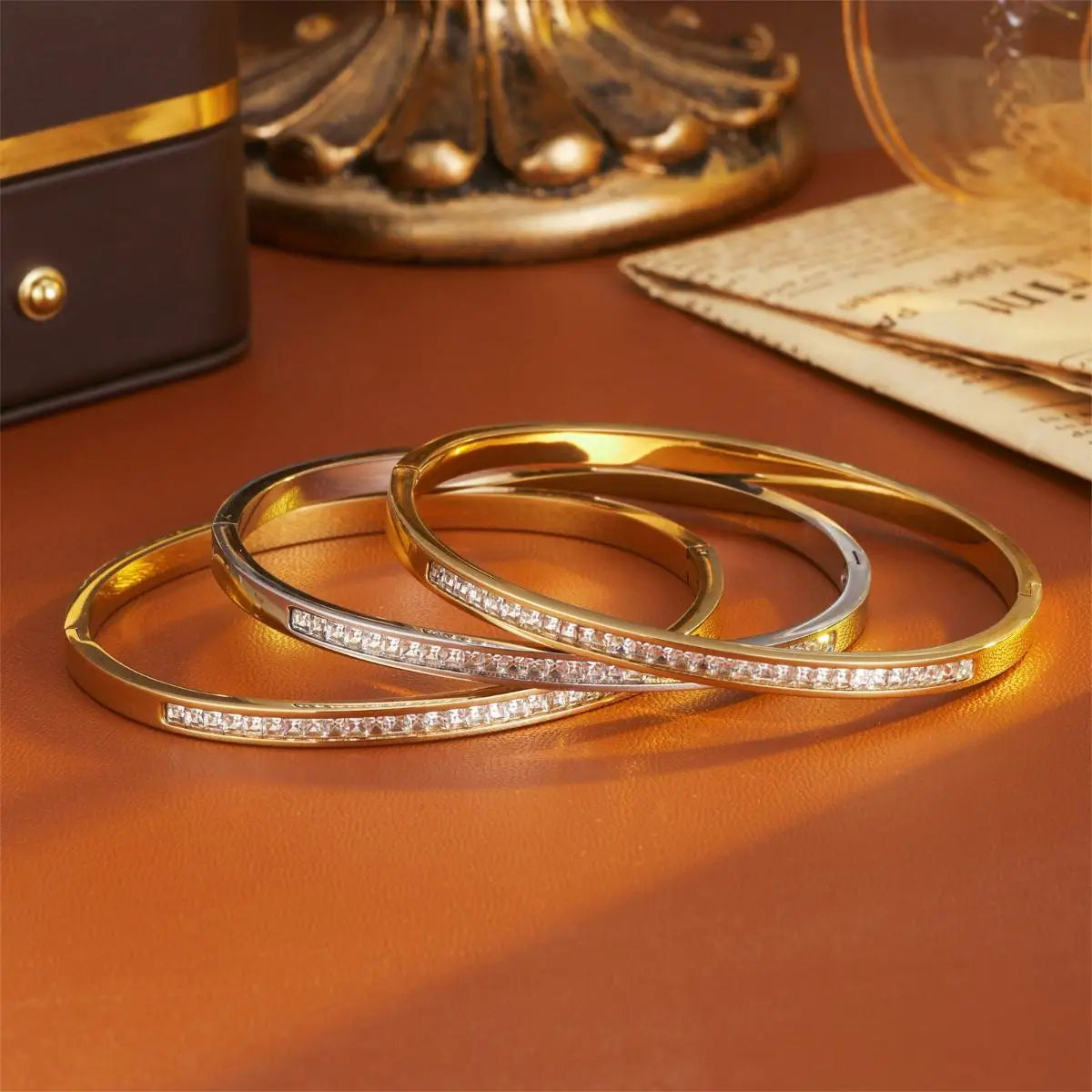 Luxury High Quality Titanium Steel Bracelet for Women