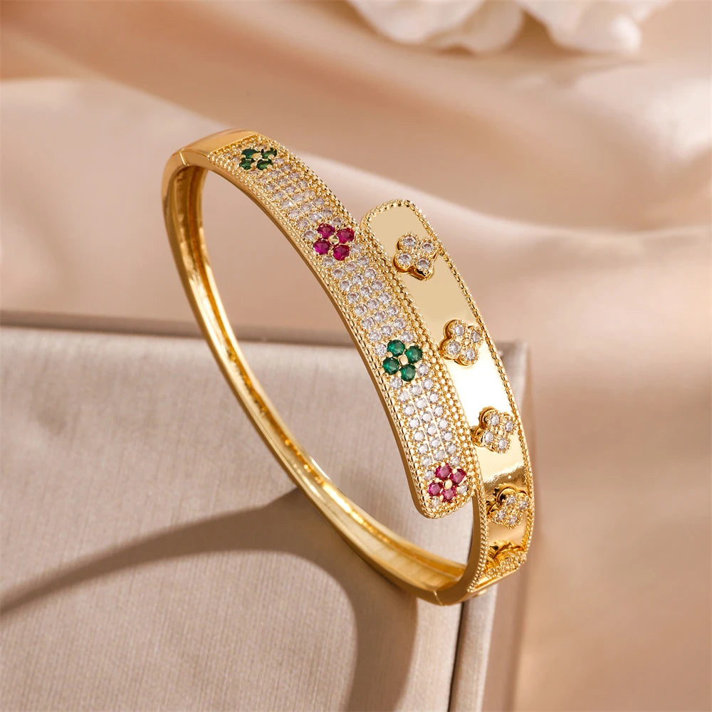 Exquisite Lucky Clover Open Bracelet For Women High Quality Luminous Zircon 18K-Gold-Plated Non Fading Bracelet Jewelry NEW
