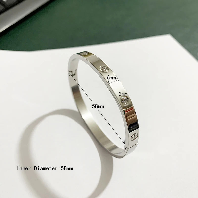 New Design Gold Color Zircon And Cross Nut Nail Bracelet & Bangleg