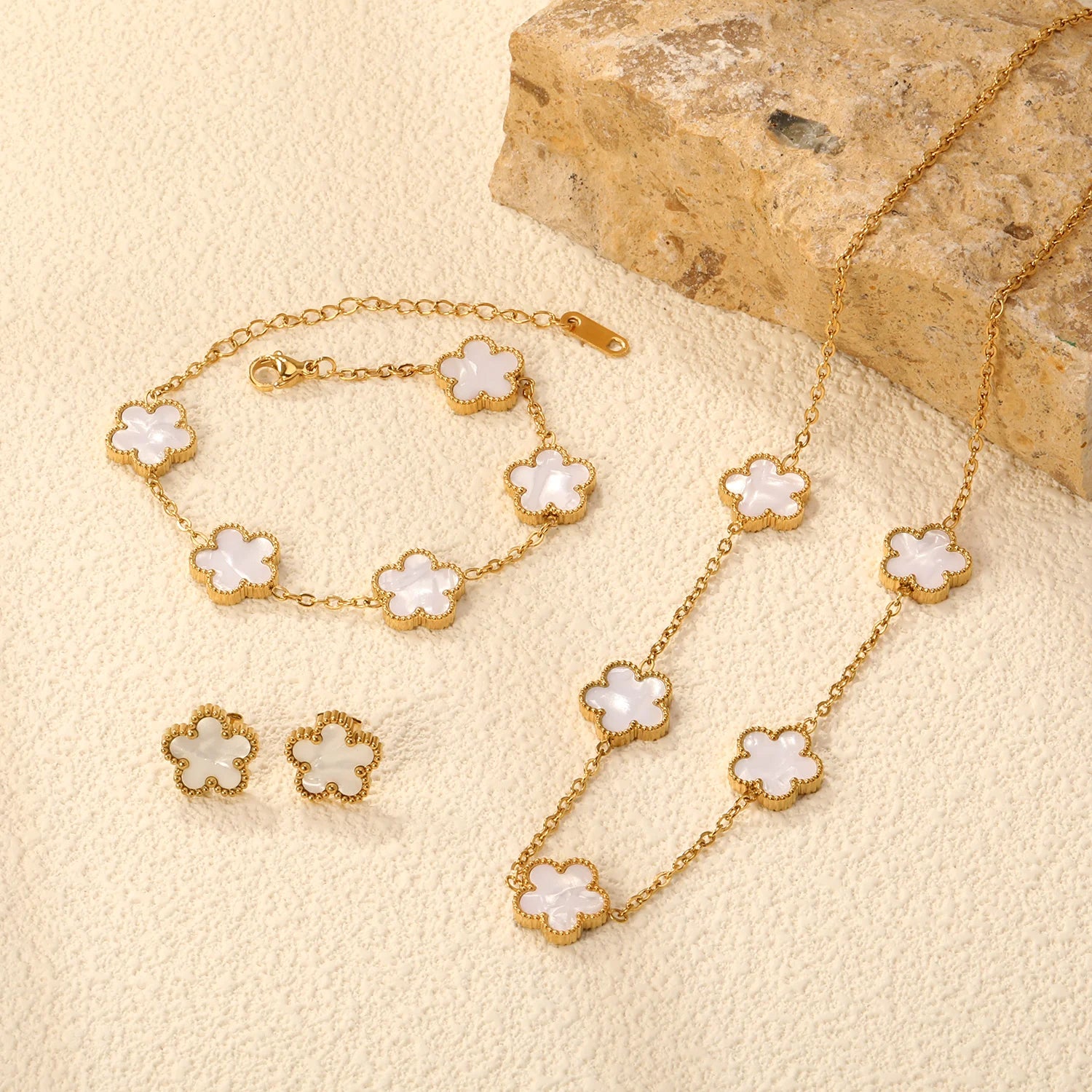 Flower Necklace Earrings Set Jewelry Women Stainless Steel White Shell Clover Bracelet Jewelry Accessories