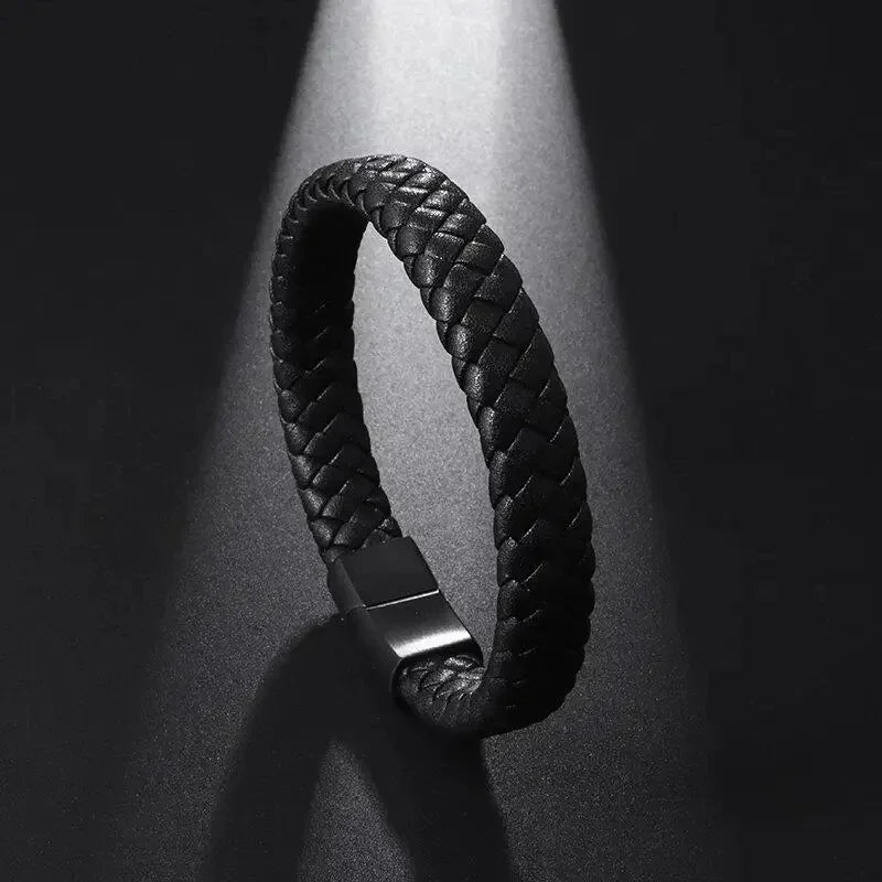 Classic Single Layer Black Hand Woven Leather Bracelet with Metal Magnetic Clasp Men