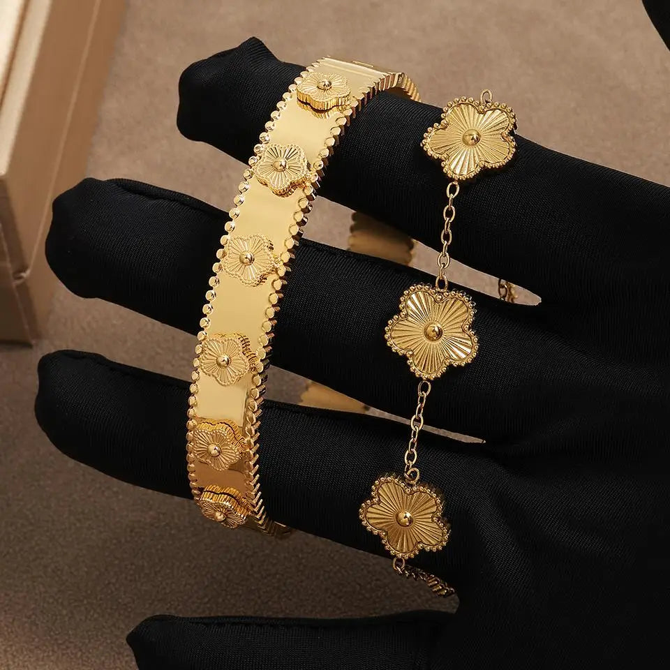 18k Gold Plated Flower Bracelet Plum Blossom Cuban Chain Bracelets