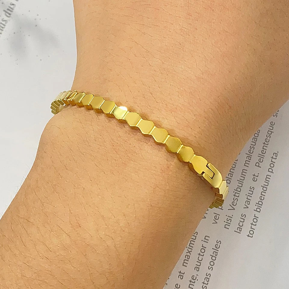 Stainles Steel Open Hexagon Bracelet For Women High-quality