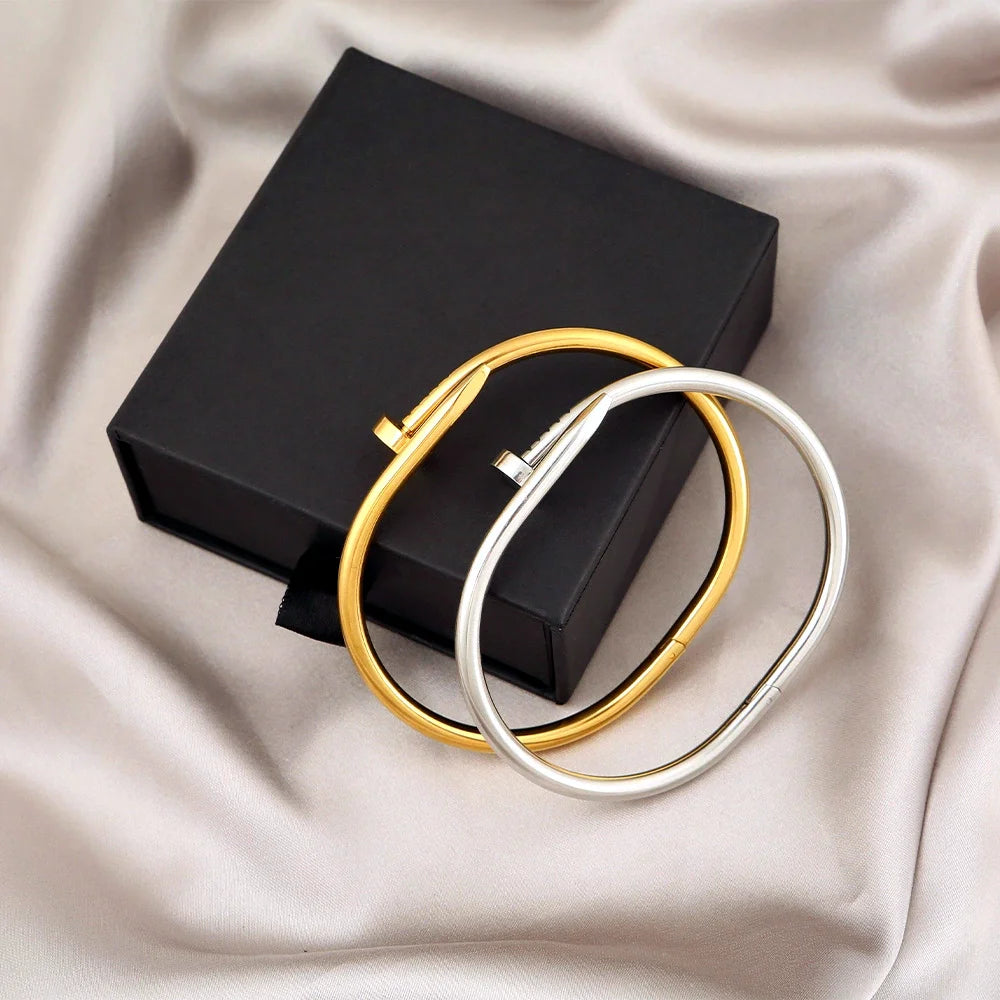 Luxury High Quality Titanium Steel Bracelet for Women