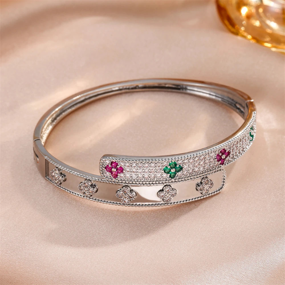 Exquisite Lucky Clover Open Bracelet For Women High Quality Luminous Zircon 18K-Gold-Plated Non Fading Bracelet Jewelry NEW