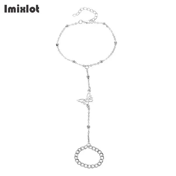 Simple Heart Pendant Chain Bracelet Link Connected Gold Plated Wide Finger Ring Bracelets for Women Link Hand Harness Jewelry