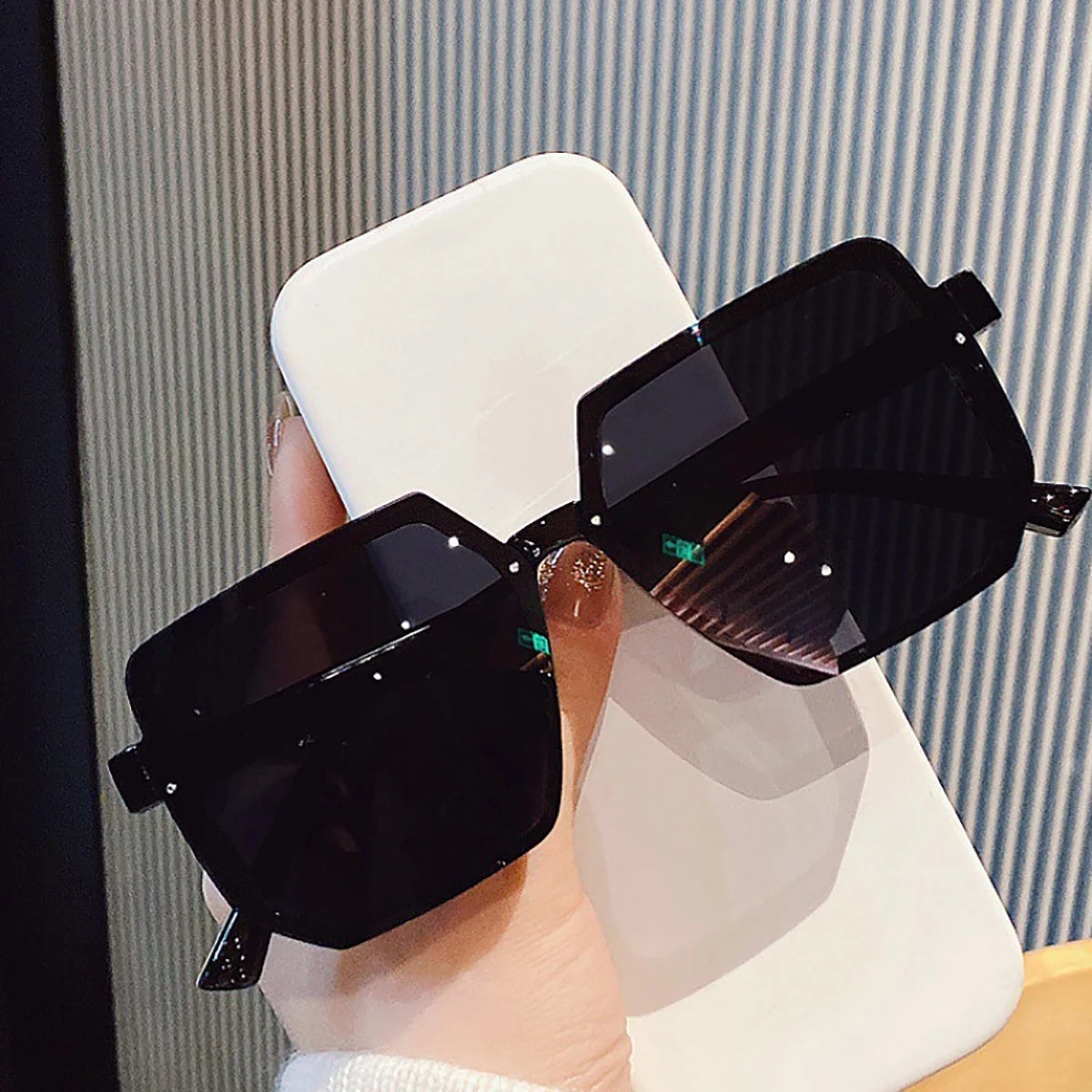 Big Frame Vintage Sunglasses Women Men Brand Square Sun Glasses