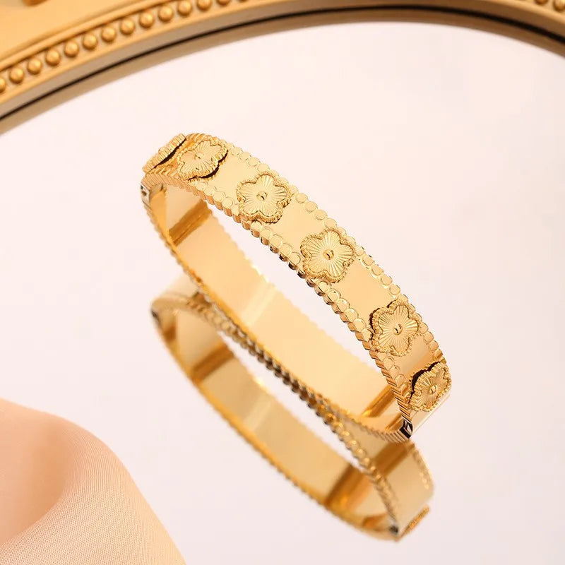 18k Gold Plated Flower Bracelet Plum Blossom Cuban Chain Bracelets