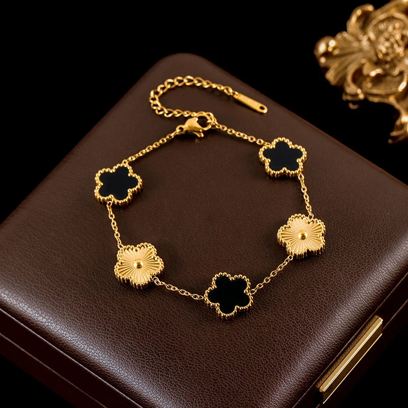 GANEMLY New Fashion Double Sided Green Five Leaf Flower Charm Bracelets