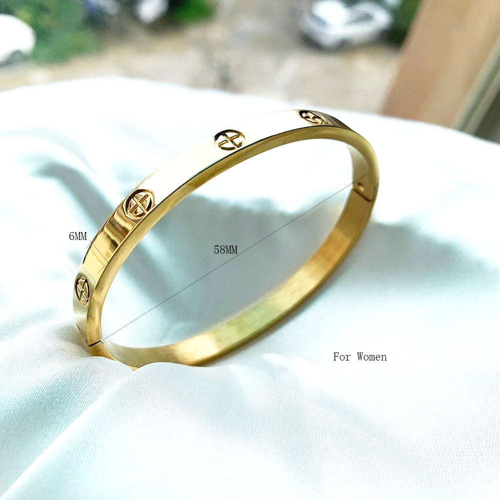 New Design Gold Color Zircon And Cross Nut Nail Bracelet & Bangleg