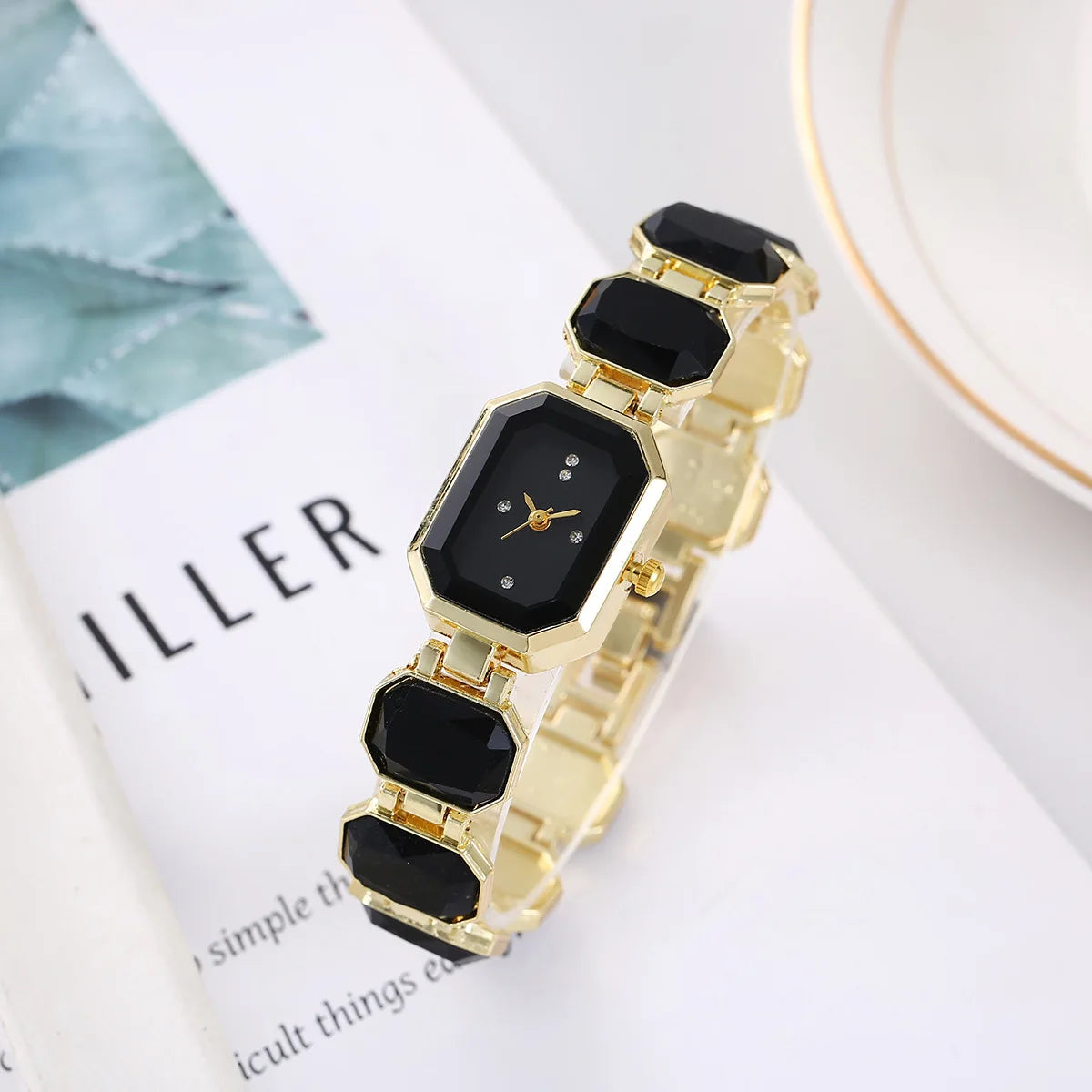 Ladies Quartz Watch Fashion Casual Women's Dress Watch Luxury
